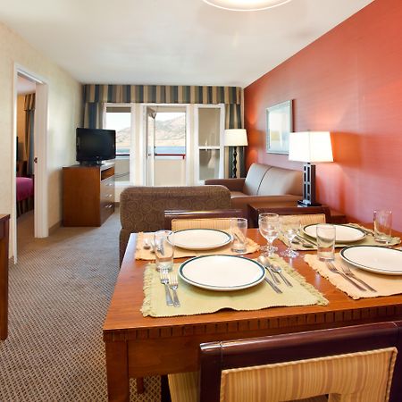 Holiday Inn Hotel & Suites Osoyoos By Ihg Værelse billede