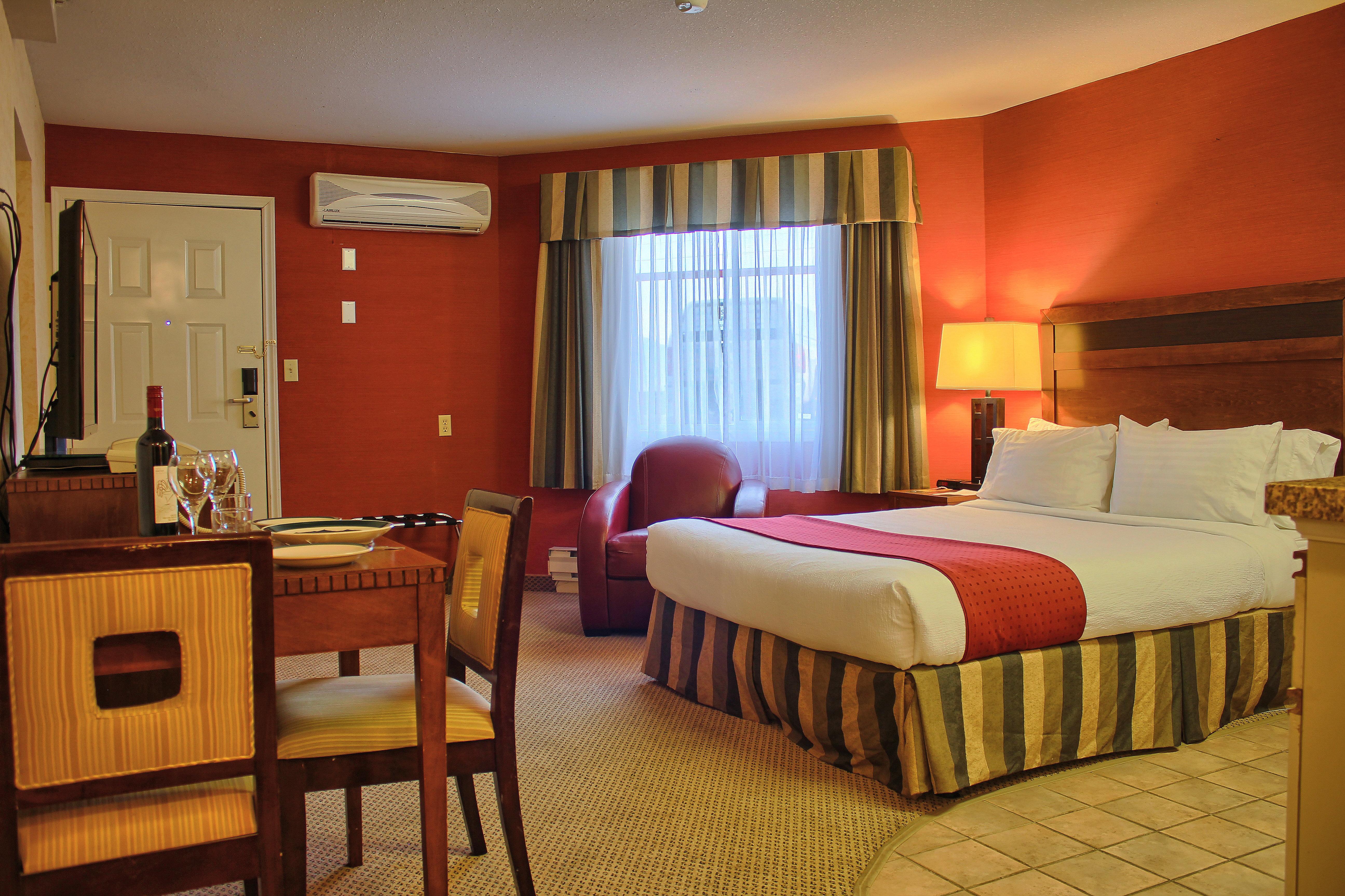 Holiday Inn Hotel & Suites Osoyoos By Ihg Eksteriør billede