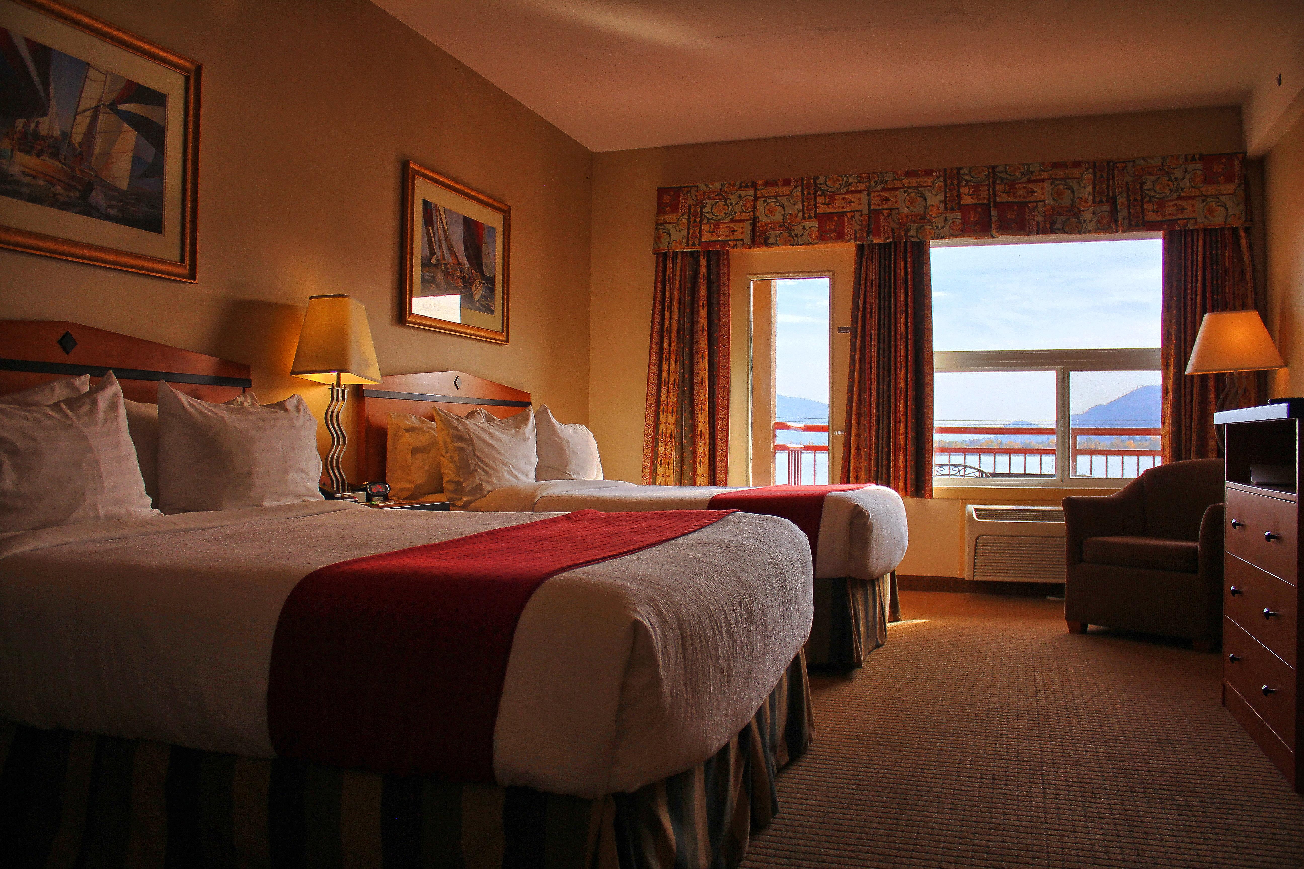 Holiday Inn Hotel & Suites Osoyoos By Ihg Eksteriør billede